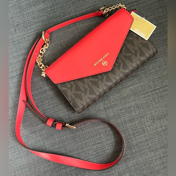 NWT MICHAEL KORS JET SET CHARM LARGE ENVELOPE WALLET PHONE CROSSBODY BAG - Picture 1 of 8